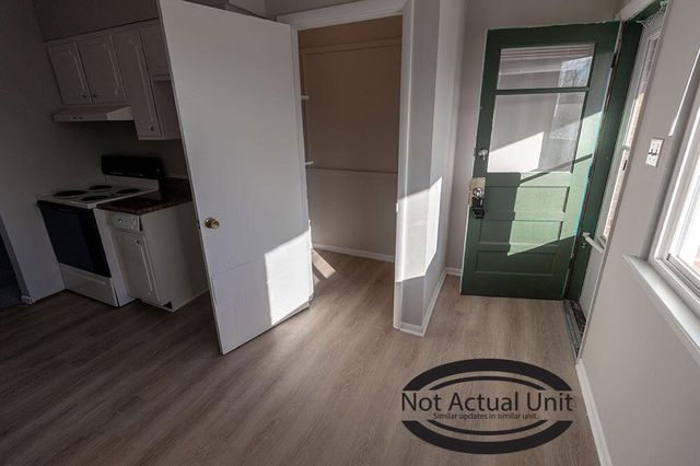 2904 LEEWAY DR C, Columbia, MO 65202