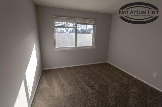 2904 LEEWAY DR C, Columbia, MO 65202