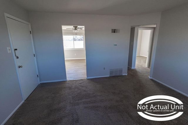 2904 LEEWAY DR C, Columbia, MO 65202