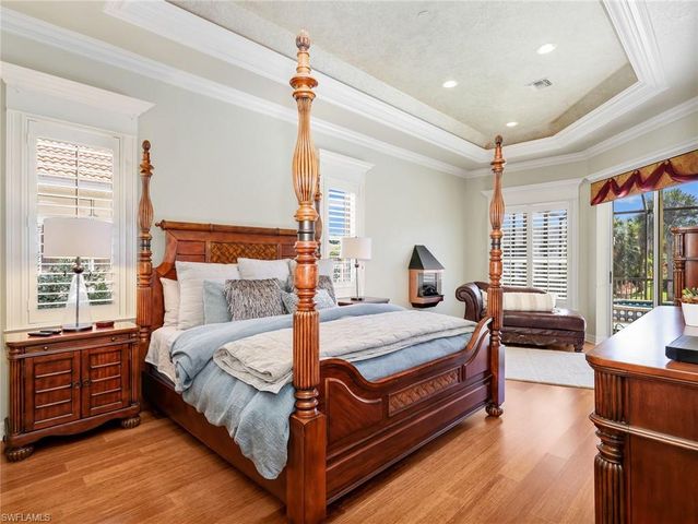 5381 Harborage DR, Fort Myers, FL 33908