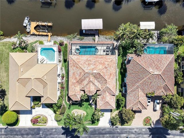 5381 Harborage DR, Fort Myers, FL 33908