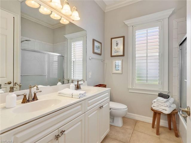 5381 Harborage DR, Fort Myers, FL 33908