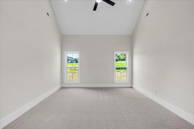 83 Hickory Grove Dr, Morrison, TN 37357