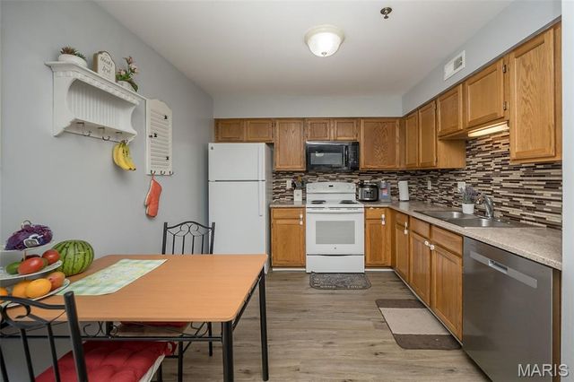 16500 Jubilee Hill Spur A, Wildwood, MO 63040