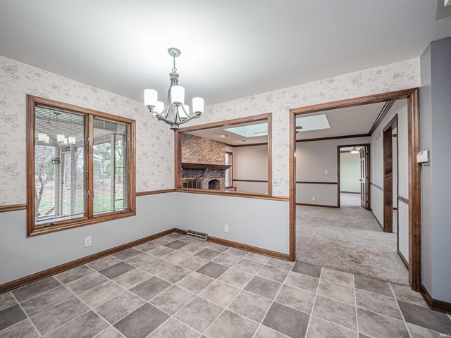 3512 Eastbrooke Drive, Evansville, IN 47711