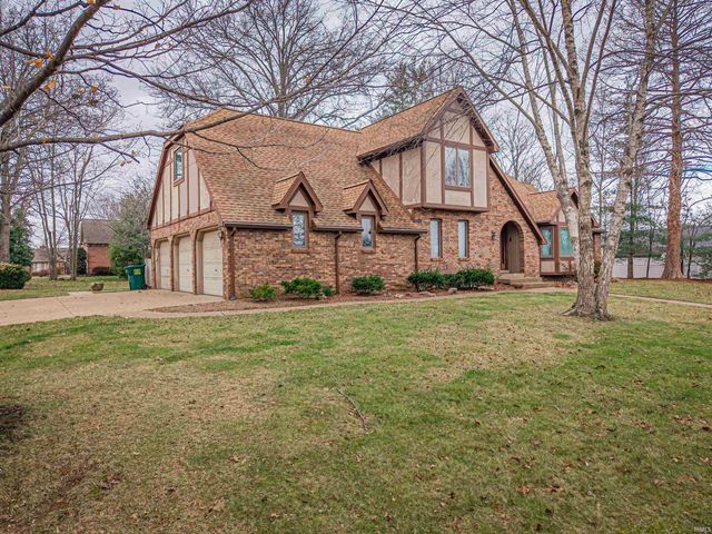 3512 Eastbrooke Drive, Evansville, IN 47711