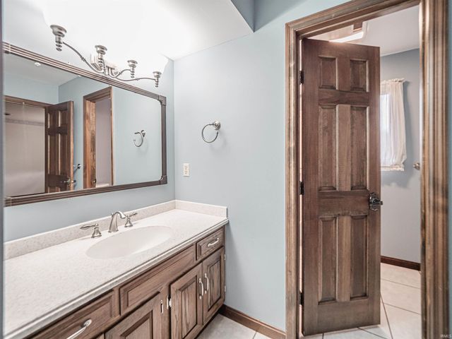 3512 Eastbrooke Drive, Evansville, IN 47711