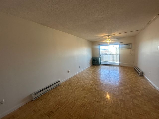 2353 Mass Ave. 37, Cambridge, MA 02140