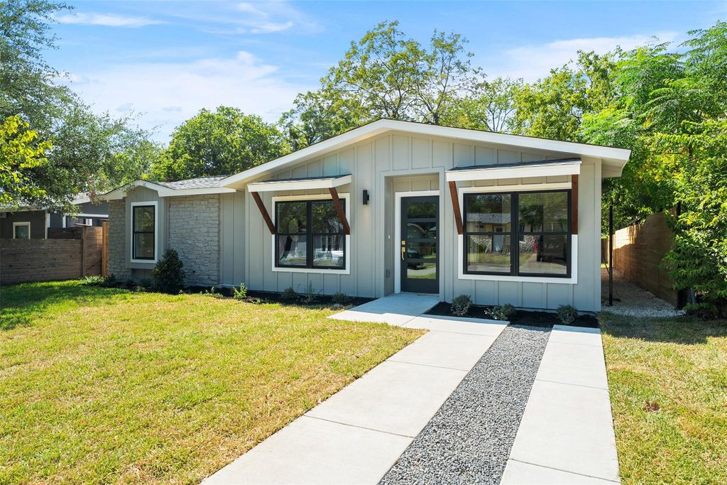 8308 Reeda LN, Austin, TX 78757