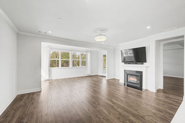 5033 Ozment Dr, Nolensville, TN 37135