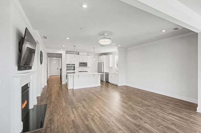 5033 Ozment Dr, Nolensville, TN 37135