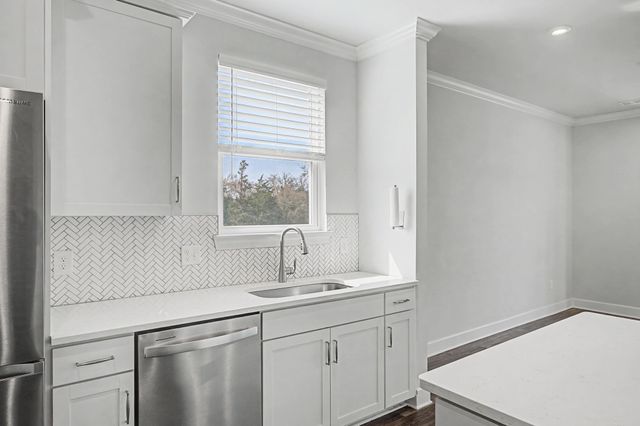 5033 Ozment Dr, Nolensville, TN 37135