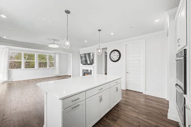 5033 Ozment Dr, Nolensville, TN 37135