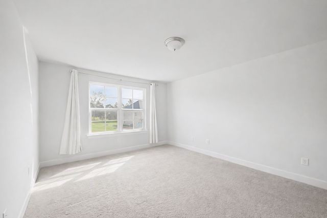 5033 Ozment Dr, Nolensville, TN 37135