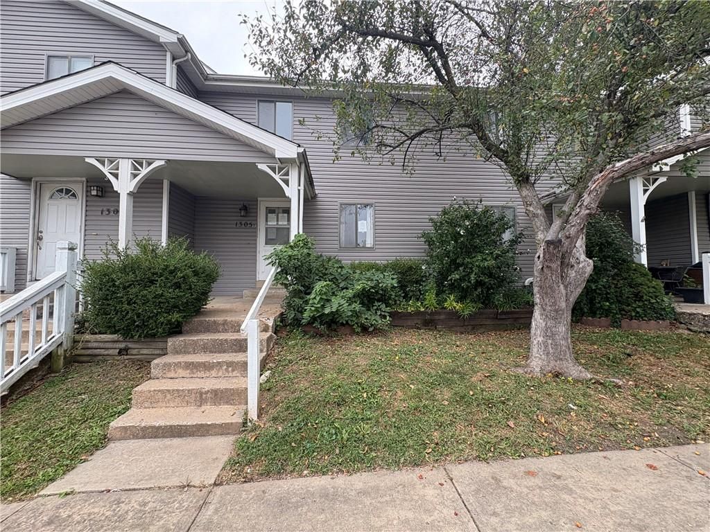 1305 E 123RD Terrace B, Olathe, KS 66061