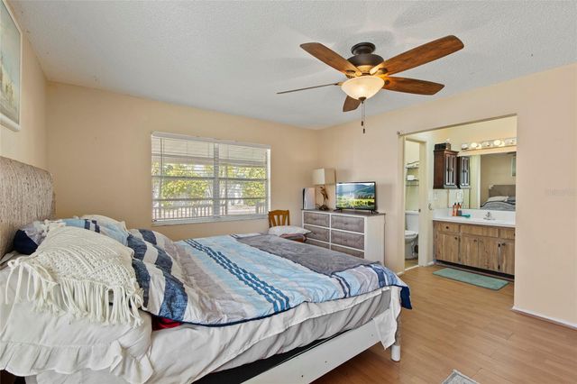 3506 33RD AVENUE W, Bradenton, FL 34205