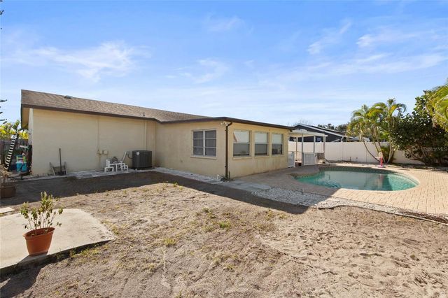 3506 33RD AVENUE W, Bradenton, FL 34205