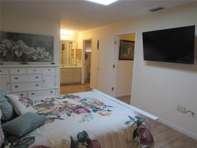8942 SW 109TH LANE, Ocala, FL 34481
