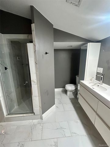 2601 Illinois Avenue, Flint, MI 48506