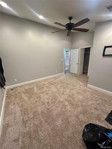 2601 Illinois Avenue, Flint, MI 48506