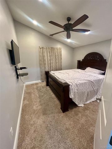 2601 Illinois Avenue, Flint, MI 48506