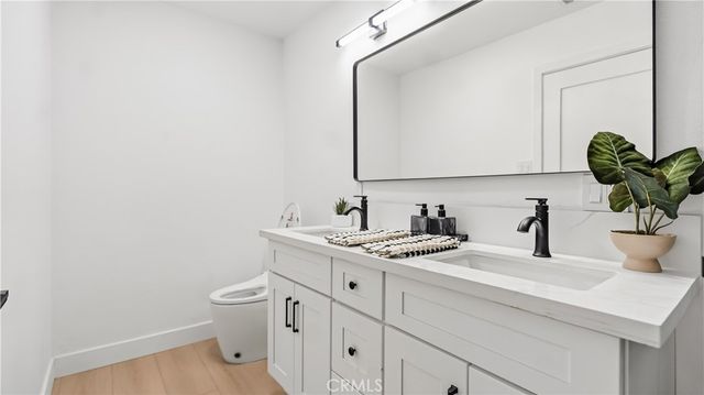 1746 W 38th Place, Los Angeles, CA 90062
