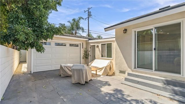 1746 W 38th Place, Los Angeles, CA 90062