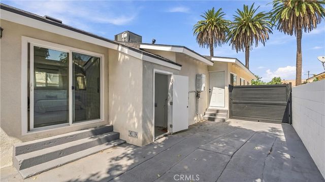 1746 W 38th Place, Los Angeles, CA 90062