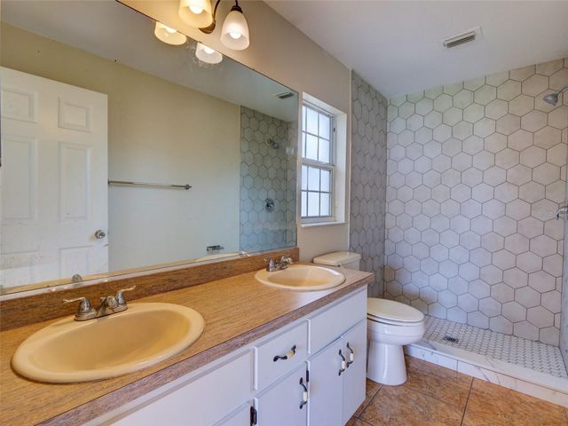 806 ILLINOIS AVENUE, St Cloud, FL 34771