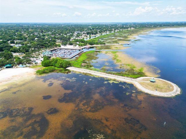 806 ILLINOIS AVENUE, St Cloud, FL 34771