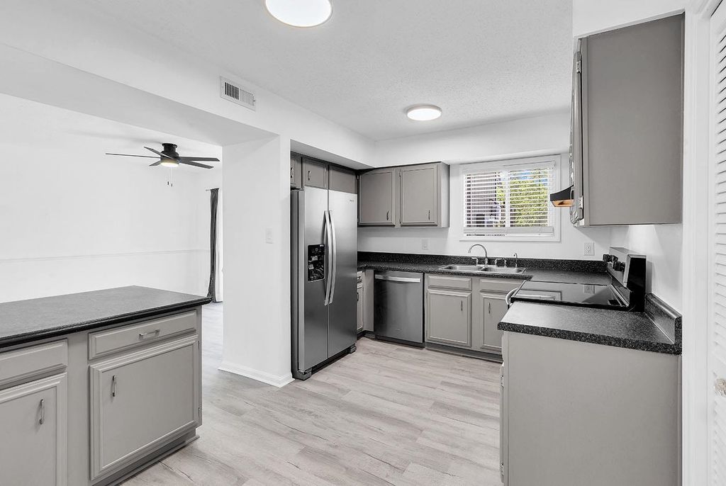 10301 N Kings Hwy Apt 6-3, Myrtle Beach, SC 29572 — photo 5