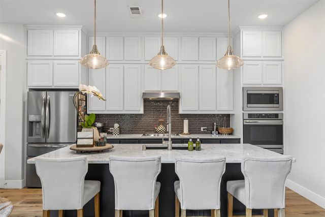 2156 Tolleson Drive, Fort Worth, TX 76008