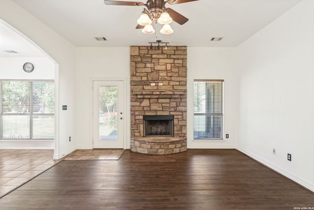 1490 Deep Water DR, Spring Branch, TX 78070
