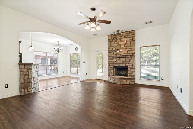 1490 Deep Water DR, Spring Branch, TX 78070