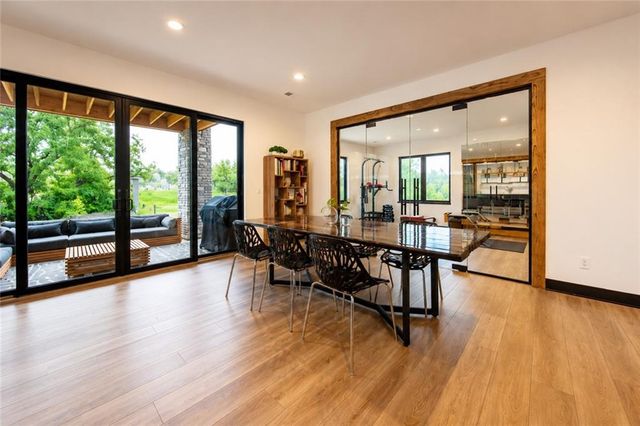 8826 McCoy Street, Lenexa, KS 66227