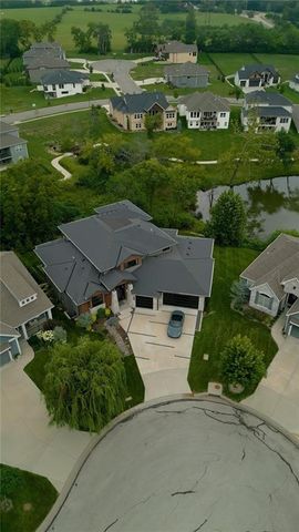 8826 McCoy Street, Lenexa, KS 66227