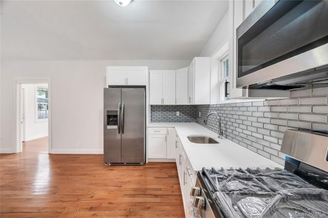 104-04 202nd Street, Saint Albans, NY 11412