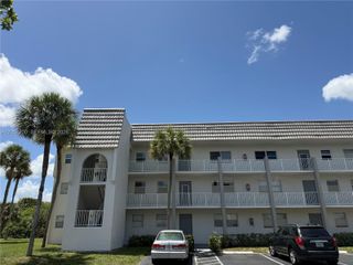 8305 Sunrise Lakes Boulevard 201, Sunrise, FL 33322