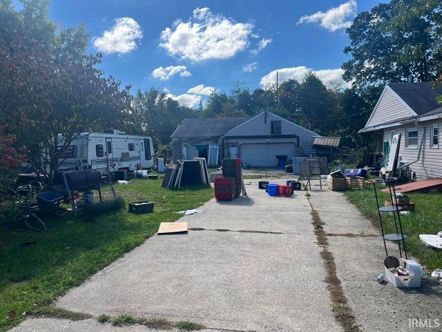 10912 Fairview Avenue, Osceola, IN 46561