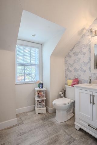 401 W Campbell Street, Frankfort, KY 40601