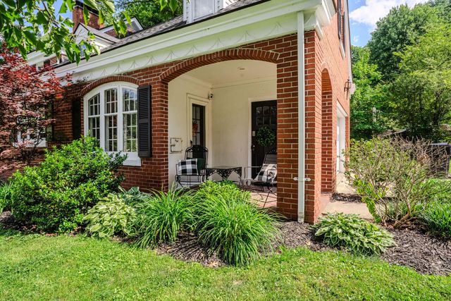 401 W Campbell Street, Frankfort, KY 40601