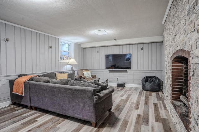 401 W Campbell Street, Frankfort, KY 40601
