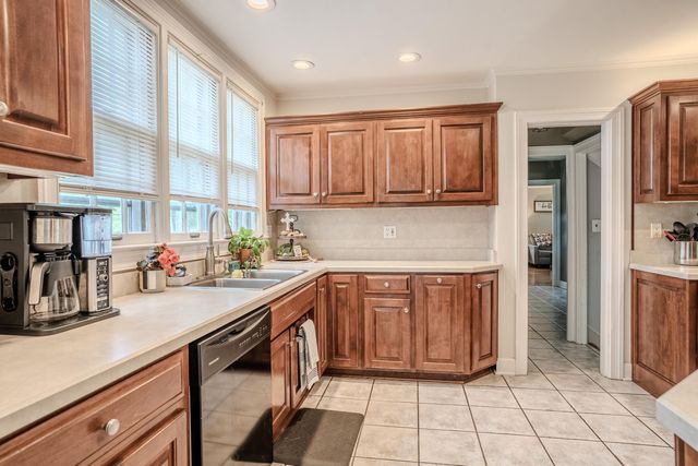 401 W Campbell Street, Frankfort, KY 40601