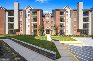 3307 WYNDHAM CIR #3165, Alexandria, VA 22302