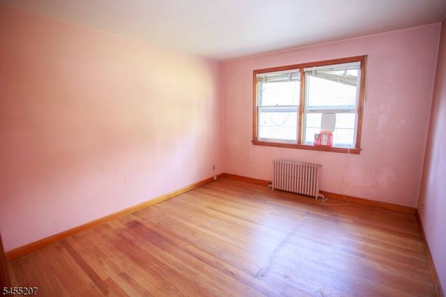 3 Linden Ave, Stanhope Boro, NJ 07874