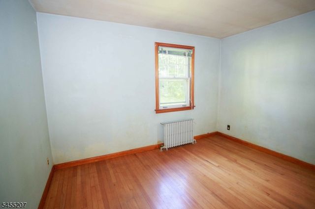 3 Linden Ave, Stanhope Boro, NJ 07874