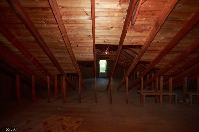 3 Linden Ave, Stanhope Boro, NJ 07874