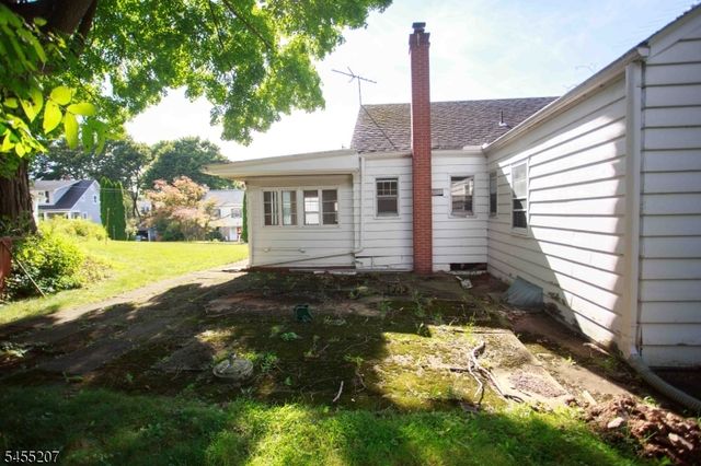 3 Linden Ave, Stanhope Boro, NJ 07874