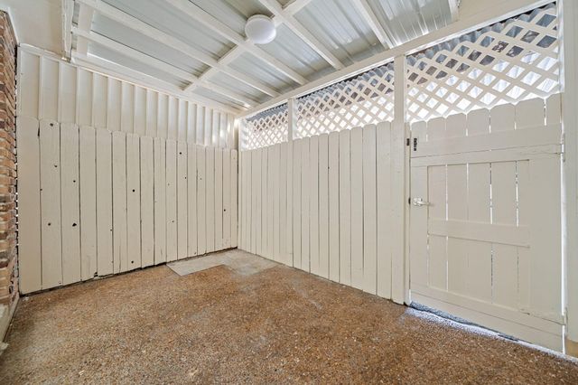 1257 Witte Road 16, Houston, TX 77055