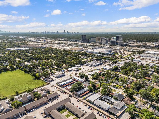 1257 Witte Road 16, Houston, TX 77055